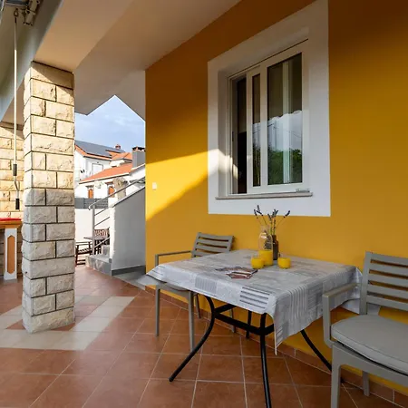 Kero Apartment Bibinje