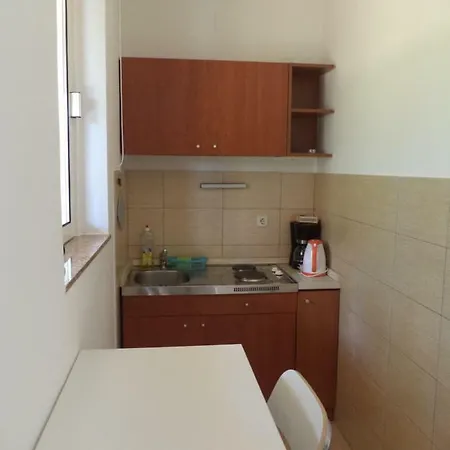 Kero Apartment *